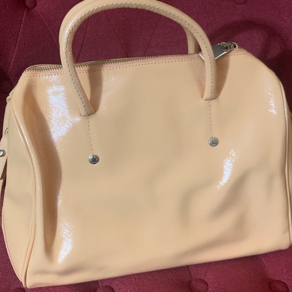 Girls - Picture 2 of 3